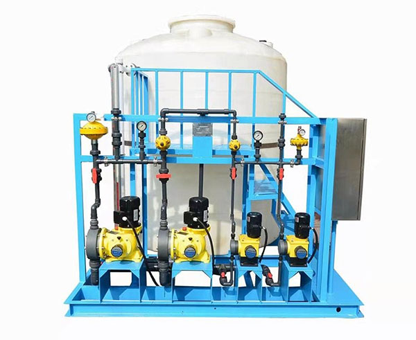 ��ˎ�b�� Drug Adding Device